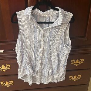 Jane + Delancey Striped Sleeveless Button-Up Top blue and white textured